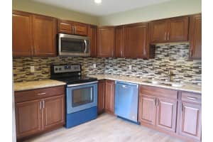 407 Lakeview Dr E, Royal Palm Beach, FL 33411, Sold 05/08/17