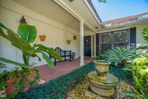 11373 12 Oaks Way, North Palm Beach, FL 33408, Sold 05/16/17