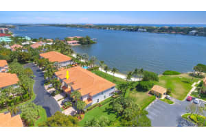 138 Las Brisas Cir, Hypoluxo, FL 33462, Sold 08/15/17