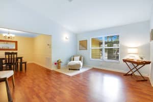 405 Knotty Wood Ln, Wellington, FL 33414, Sold 04/14/17