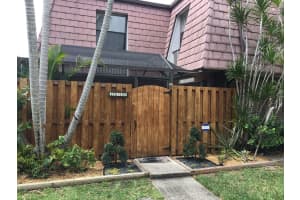 7660 Courtyard Run W, Boca Raton, FL 33433, Sold 05/05/17