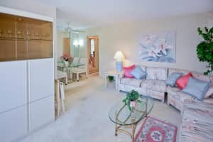 3600 N Ocean Dr, Riviera Beach, FL 33404, Sold 04/20/17