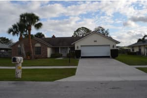 1104 Kriss Ln, Jupiter, FL 33458, Sold 06/15/17
