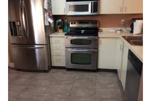 2304 Maplewood Dr, Greenacres, FL 33415, Sold 04/28/17