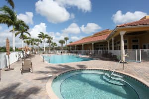 6435 Oxford Cir, Vero Beach, FL 32966, Sold 06/15/17