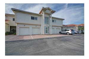 528 7th Square SW, Vero Beach, FL 32962, Sold 05/26/17