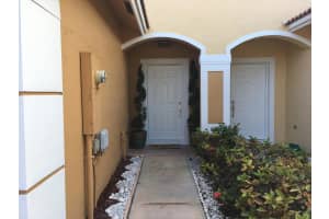 5722 Tuscany Way, Tamarac, FL 33321, Sold 04/28/17