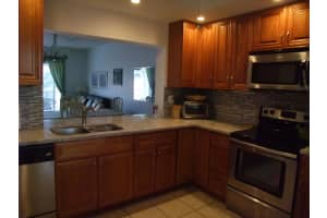 250 NE 20th St, Boca Raton, FL 33431, Sold 08/01/17