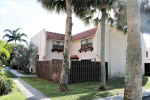 6312 Seven Springs Blvd, Greenacres, FL 33463, Sold 05/05/17