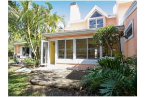 1523 Coral Oak Ln, Vero Beach, FL 32963, Sold 06/13/17