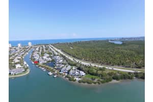 2490 Harbour Cove Dr, Fort Pierce, FL 34949, Sold 04/20/17