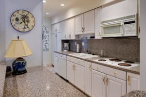 400 S Ocean Blvd, Palm Beach, FL 33480, Sold 07/28/17