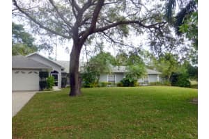 320 38th Square SW, Vero Beach, FL 32968, Sold 08/23/17