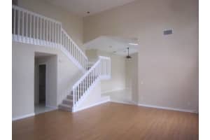 8601 Windfall Dr, Boynton Beach, FL 33472, Sold 09/22/17