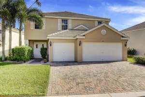 102 Churchill Cir, West Palm Beach, FL 33414, Sold 05/22/17