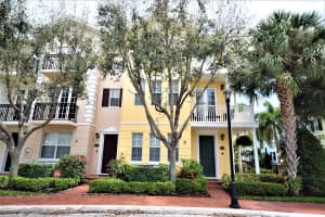 1035 W Heritage Club Cir, Delray Beach, FL 33483, Sold 05/12/17