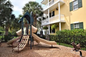 1035 W Heritage Club Cir, Delray Beach, FL 33483, Sold 05/12/17