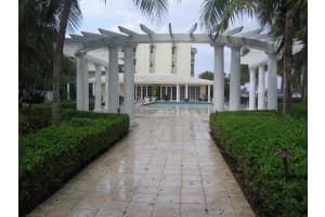 641 E Woolbright Rd #305d, Boynton Beach, FL 33435, Sold 08/31/17