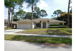 915 Sunflower Ave, Delray Beach, FL 33445, Sold 04/28/17