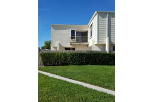 1638 Shaker Cir, Wellington, FL 33414, Sold 06/28/17