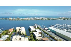 890 N Federal Hwy, Lantana, FL 33462, Sold 12/29/17