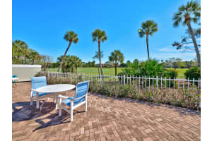 2390 Saratoga Bay Dr, West Palm Beach, FL 33409, Sold 05/11/17