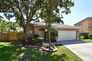4452 NW 43rd St, Coconut Creek, FL 33073, Sold 05/08/17