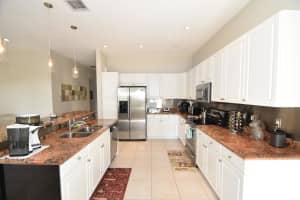 4452 NW 43rd St, Coconut Creek, FL 33073, Sold 05/08/17