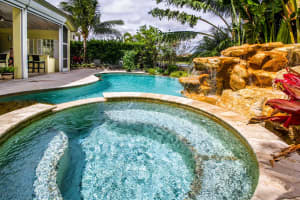 10093 Oak Meadow Ln, Lake Worth, FL 33449, Sold 06/16/17