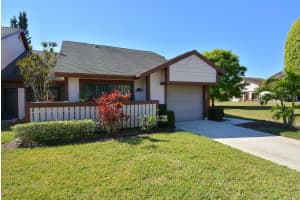 1502 SE Lynshire Ct, Port St. Lucie, FL 34952, Sold 05/15/17