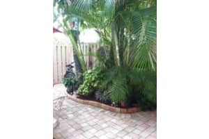 4649 Pine Grove Dr, Delray Beach, FL 33445, Sold 05/10/17