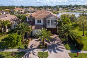 8568 Butler Greenwood Dr, Royal Palm Beach, FL 33411, Sold 05/31/17