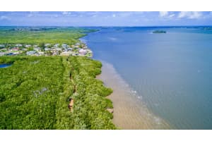 670 E Lake Jasmine Cir, Vero Beach, FL 32962, Sold 05/26/17
