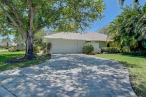 10541 SE Jupiter Narrows Dr, Hobe Sound, FL 33455, Sold 07/07/17