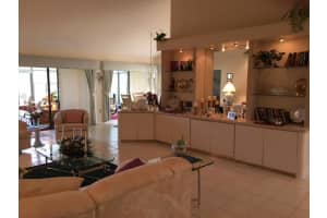 2935 Burgoyne Ln, West Palm Beach, FL 33409, Sold 05/19/17