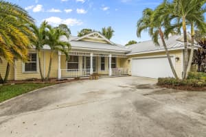 8749 SE Woodwind St, Hobe Sound, FL 33455, Sold 06/22/17