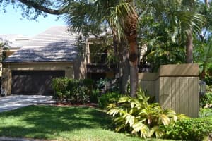 701 St Albans Dr, Boca Raton, FL 33486, Sold 04/19/17