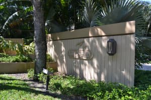 701 St Albans Dr, Boca Raton, FL 33486, Sold 04/19/17