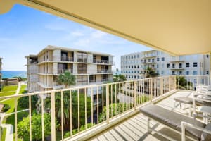 3200 S Ocean Blvd APT C401, Palm Beach, FL 33480, Sold 08/25/17