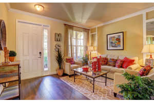 5422 Sandbirch Wy, Lake Worth, FL 33463, Sold 06/30/17
