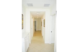 20 Orange Ave, Fort Pierce, FL 34950, Sold 03/11/20