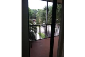 3858 Coral Tree Cir, Coconut Creek, FL 33073, Sold 06/02/17