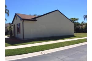2377 SE Breckenridge Cir, Port St. Lucie, FL 34952, Sold 06/12/17