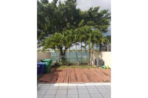 6367 NW 190th Terrace, Hialeah, FL 33015, Sold 04/25/17