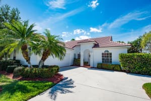 2300 55th Square, Vero Beach, FL 32966, Sold 04/14/17