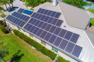 8389 Butler Greenwood Dr, Royal Palm Beach, FL 33411, Sold 10/03/17