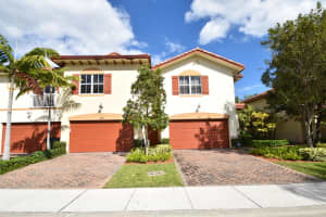 109 E Prive Cir, Delray Beach, FL 33445, Sold 05/30/17
