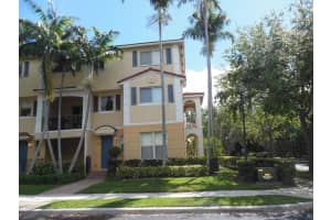 2885 S Oasis Dr, Boynton Beach, FL 33426, Sold 07/07/17