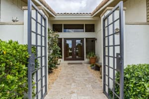 2735 NW 34th St, Boca Raton, FL 33434, Sold 06/01/17