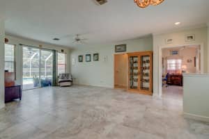 2525 46th Rd, Vero Beach, FL 32966, Sold 08/28/17